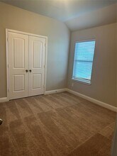 12901 Oak Fls Dr in Pearland, TX - Building Photo - Building Photo
