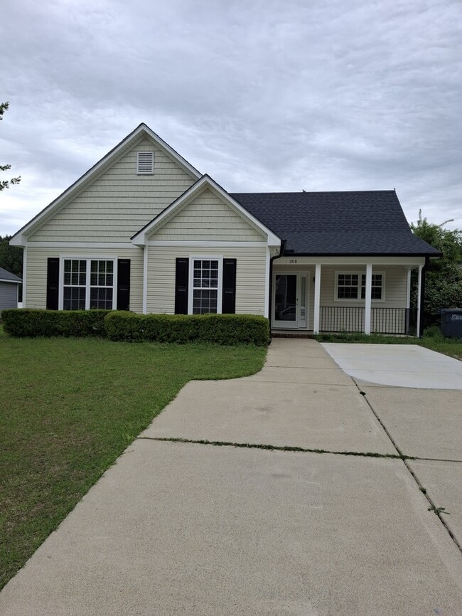 property at 1918 Bridgewood Rd