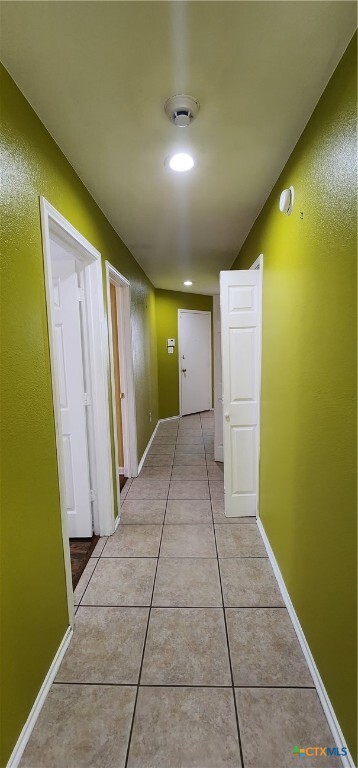 property at 4509 Twin Oaks Cir