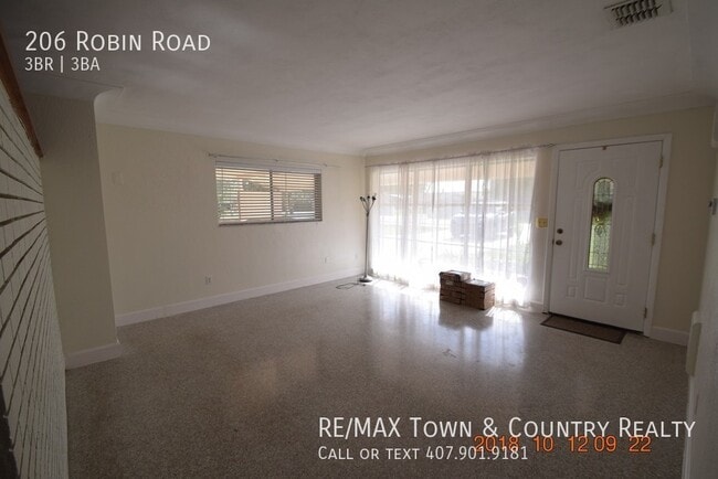 206 Robin Rd in Altamonte Springs, FL - Building Photo - Building Photo