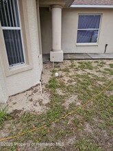 7477 Canterbury St in Spring Hill, FL - Building Photo - Building Photo