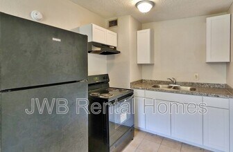4225 Homer Rd N in Jacksonville, FL - Building Photo - Building Photo