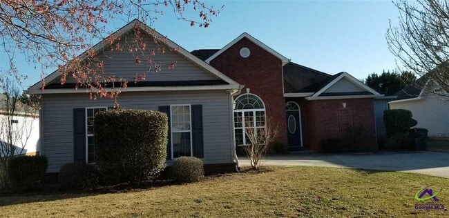 209 Sedgebrooke Dr in Warner Robins, GA - Building Photo - Building Photo