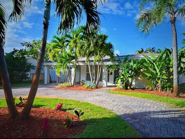 251 NW 34th St in Oakland Park, FL - Building Photo - Building Photo
