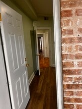 6113 S Sacramento Ave, Unit 1stFloor in Chicago, IL - Building Photo - Building Photo