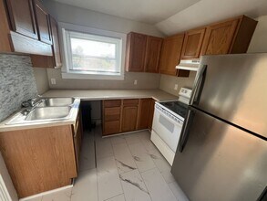 526 E Eighth St in Traverse City, MI - Building Photo - Building Photo