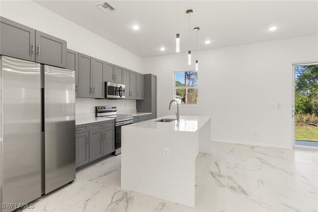property at 1918 Wanda Ave N