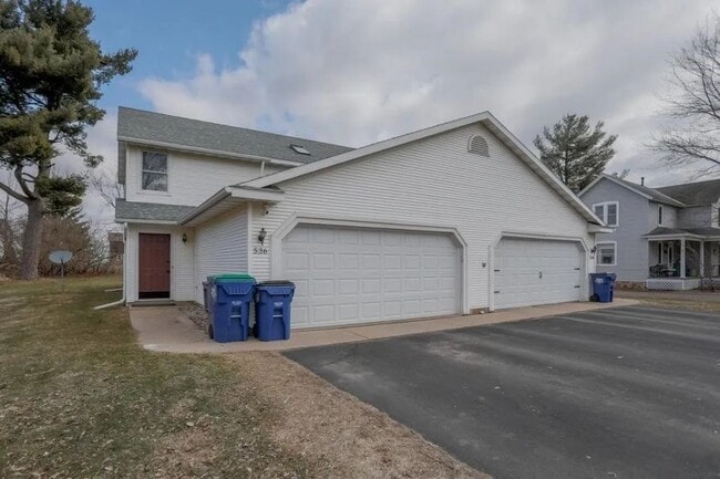 536 Ross Ave in Schofield, WI - Building Photo - Building Photo