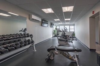 Soundview Apartments in West Haven, CT - Foto de edificio - Interior Photo