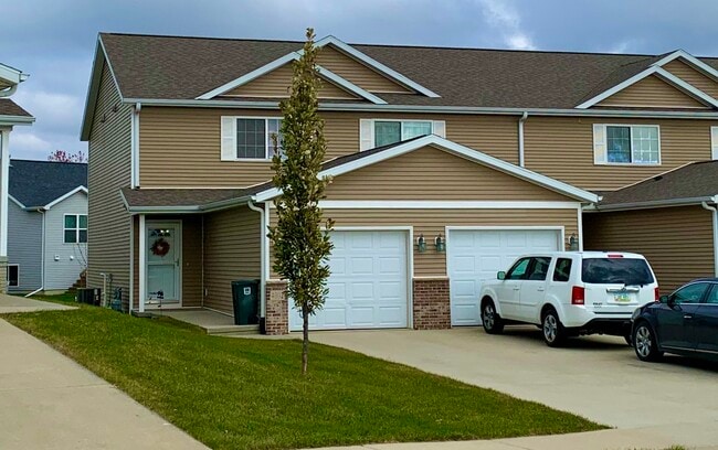 property at 4902 Algonquin Dr