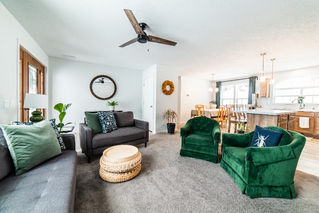property at 9106 E Hoxie Rd