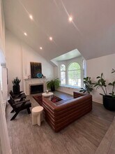 5728 Ridgebrook Dr in Agoura Hills, CA - Building Photo - Building Photo