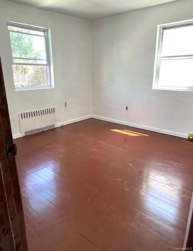 56-33 138th St in Queens, NY - Building Photo - Building Photo