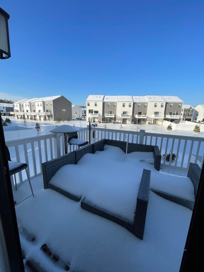 351 Soft Rush Ln in La Plata, MD - Building Photo - Building Photo