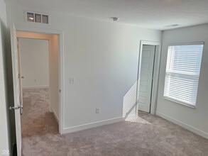 5905 Fire Opal Wy in Indianapolis, IN - Building Photo - Building Photo