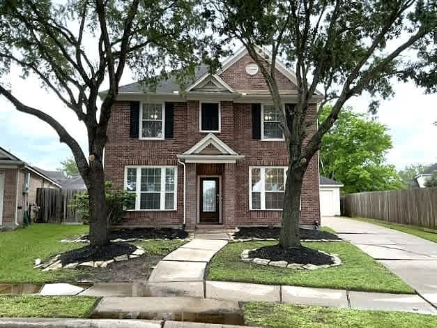 property at 4522 Lake Halbert Ln