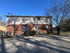 3113 Dove Ct in Snellville, GA - Foto de edificio - Building Photo