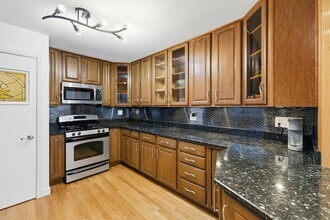 4656 N Narragansett Ave in Harwood Heights, IL - Building Photo - Building Photo