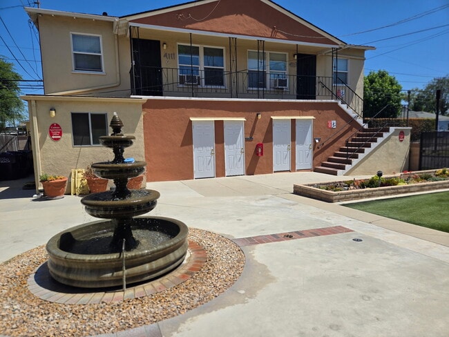 4113 N Greenbrier Rd, Unit 4113