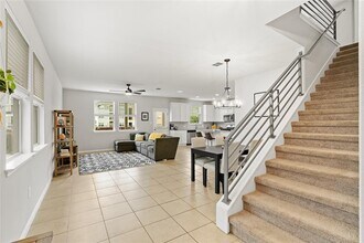 1317 Falconer Wy in Austin, TX - Building Photo - Building Photo