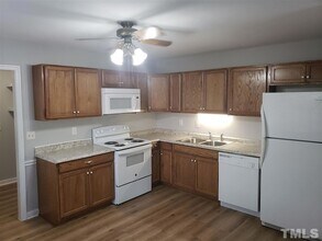 7708 Longstreet Dr in Raleigh, NC - Building Photo - Building Photo