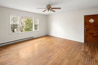 8 Golf St in Asheville, NC - Foto de edificio - Building Photo