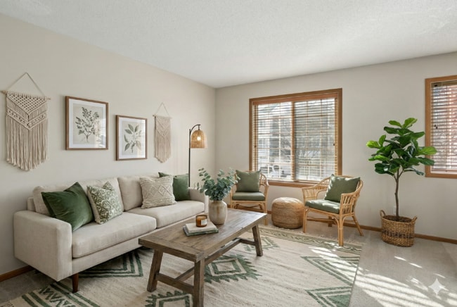 15512 Flyboat Ln in Apple Valley, MN - Building Photo - Building Photo