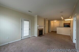 311 Lowell St in Andover, MA - Building Photo