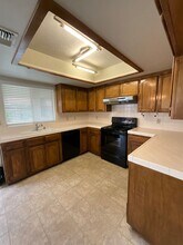 1692 E Eclipse Ave in Fresno, CA - Building Photo - Building Photo