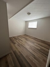 1635 Lacon St in Regina, SK - Building Photo - Building Photo