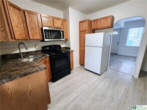 834 Wyandotte St in Bethlehem, PA - Building Photo - Building Photo
