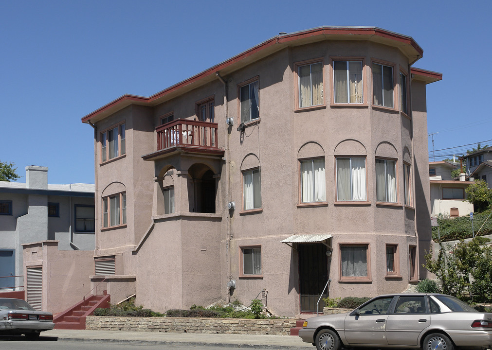 2469-2471 Park Blvd in Oakland, CA - Building Photo