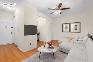 160 E 91st St in New York, NY - Building Photo