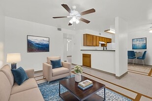 Homeward Bound in Phoenix, AZ - Building Photo