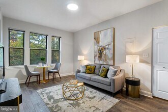 1621 T St NW in Washington, DC - Building Photo - Building Photo