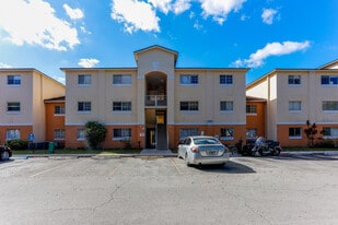 3680 N 56th Ave in Hollywood, FL - Building Photo