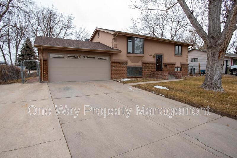 1662 33rd Ave in Greeley, CO - Building Photo