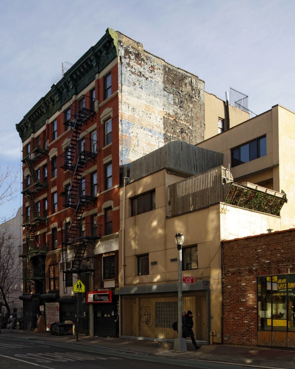 42 Clinton St in New York, NY - Building Photo