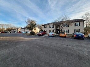 Portland Courtyard in Portland, TN - Building Photo - Building Photo