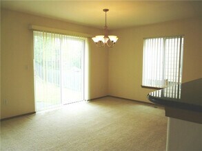 16102 SE 258th St in Covington, WA - Building Photo - Building Photo