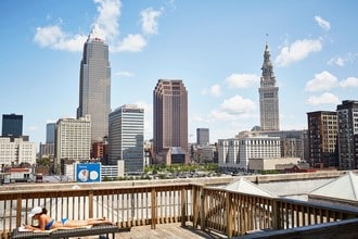 Bridgeview Apartments in Cleveland, OH - Building Photo - Building Photo