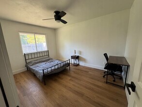 9412 Quail Meadow Dr in Austin, TX - Foto de edificio - Building Photo