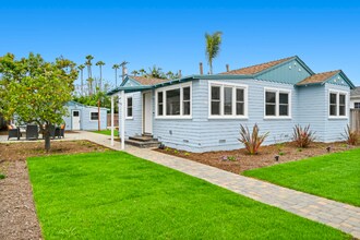 1821 S Tremont St in Oceanside, CA - Building Photo - Building Photo