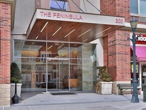 3208 City Pl, Unit 3208 in Edgewater, NJ - Foto de edificio - Building Photo