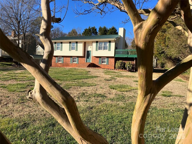 property at 286 Wood Duck Loop