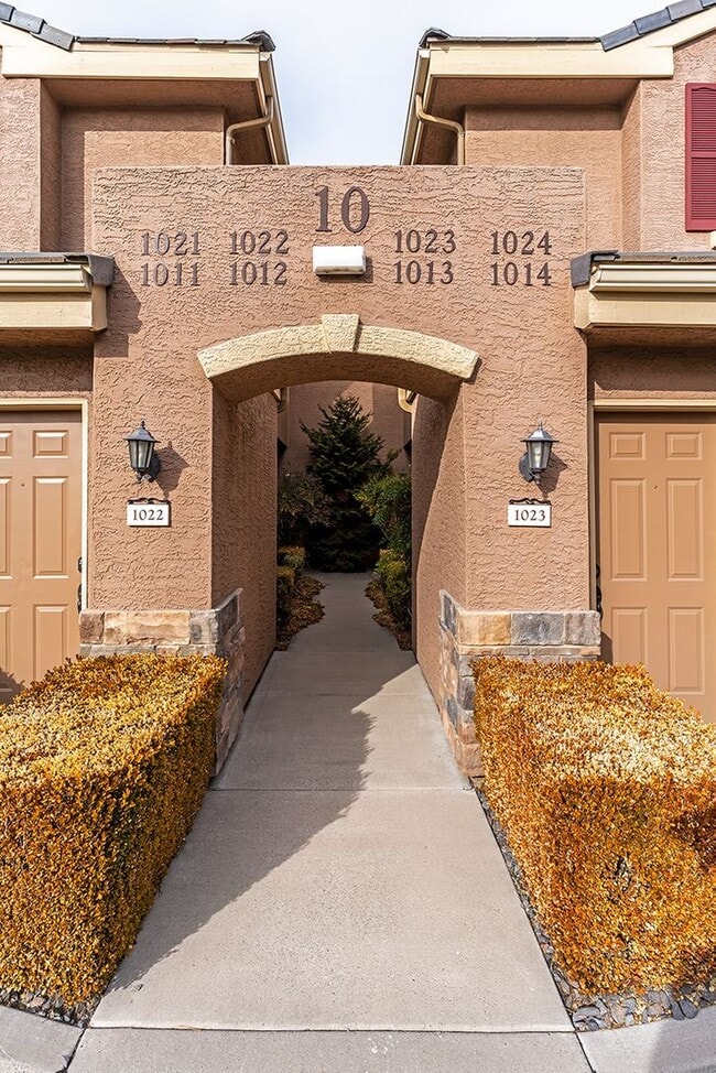 property at 900 S Meadows Pkwy