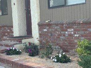 2485 E Hillcrest Dr in Thousand Oaks, CA - Building Photo - Building Photo