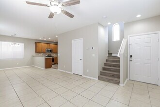 8229 Brilliant Pompon in Las Vegas, NV - Building Photo - Building Photo