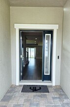 2466 Clary Sage Dr in Spring Hill, FL - Building Photo - Building Photo
