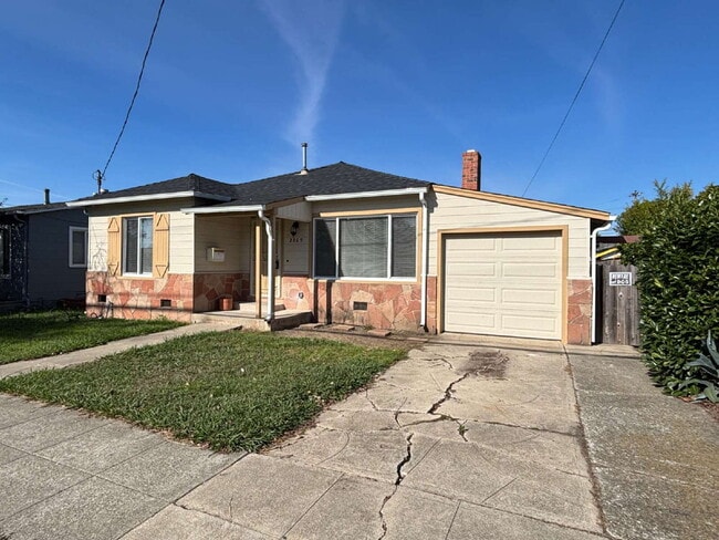 property at 2869 Maricopa Ave